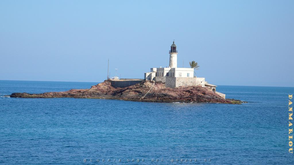 ORAN MARS 2012 46 le phare d'Arzew.JPG